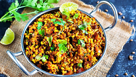 Mataki Racipe : मोड आलेल्या मटकीची उसळ कशी तयार कराल?