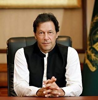 Imran Khan : चीन दौऱ्यावर असलेल्या इम्रान खान यांनी पुन्हा भारताविरोधात गरळ ओकली, काश्मीर प्रश्नी केले खोटे आरोप