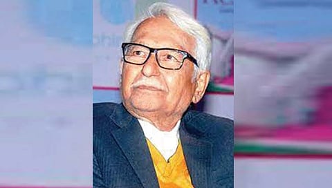 अभिनयातील देव गेला