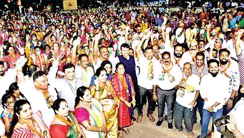 devendra fadanvis : गोवामुक्तीसाठी काँग्रेसचा पुढाकार नाही