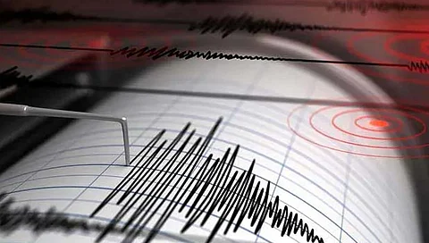 Earthquake : उत्तर प्रदेशसह उत्तराखंड, जम्मू-काश्मीरमध्ये भूकंपाचे धक्के