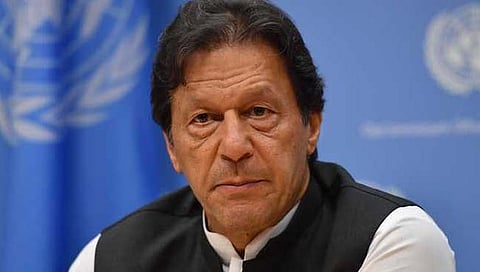 Imran Khan : अविश्वास ठरावावरील चर्चेआधीच पाकची संसद स्थगित