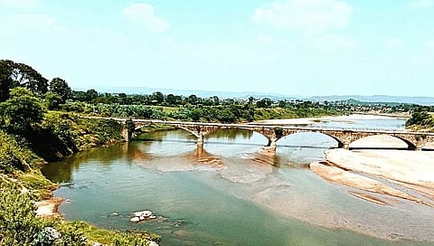 नागपूर : नदीमध्ये खेळायला गेलेली दोन लहान मुले बुडाली