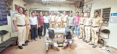 Four members of a gang of robbers were arrested in preparation for the robbery