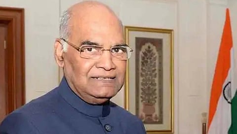 रत्नागिरी : राष्ट्रपतींच्या दौर्याच्या पार्श्वभूमीवर मंडणगडमधील पाच मुख्य मार्गावरील वाहतूक पूर्णत बंद