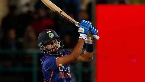 INDvsSL T20 : श्रेयस अय्यरचे धमाकेदार अर्धशतक