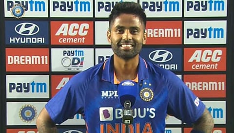 Suryakumar Yadav : सूर्यकुमार यादव ‘अशी’ कमगिरी करणारा ठरला पहिला भारतीय क्रिकेटपटू!