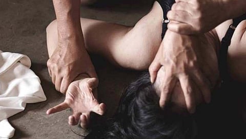 पुणे : अश्लील व्हिडिओ तयार करून अभिनेत्रीवर कास्टिंग डायरेक्टरने केला बलात्कार