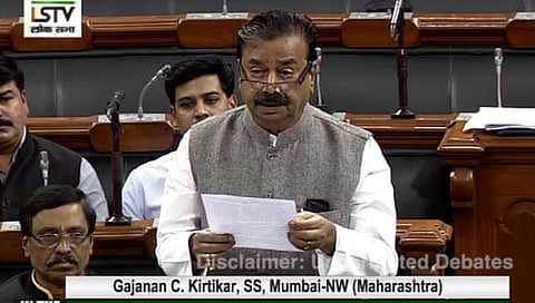 मुंबई सेंट्रल ते बोरिवली सहाव्या मार्गिकेचे काम वेगाने पूर्ण करा : खासदार कीर्तिकर यांची मागणी