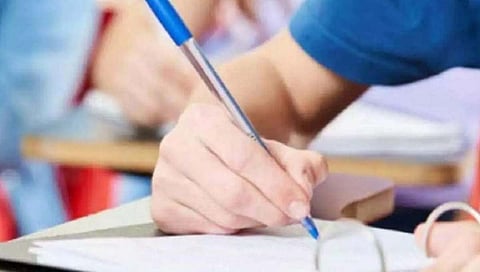 जयसिंगपूर : दहावीचा विज्ञान पेपर फुटला, सामाजिक कार्यकर्त्यांकडून पर्दाफाश