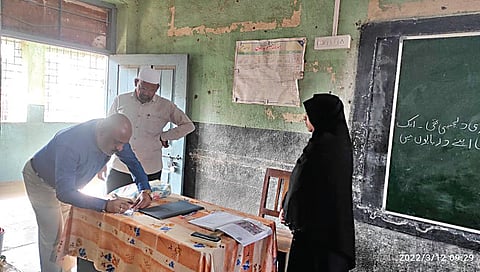 मालेगाव मनपा शिक्षण मंडळात डमी शिक्षक ; अधिकार्यांच्या शाळाभेटीत प्रकार उघडकीस