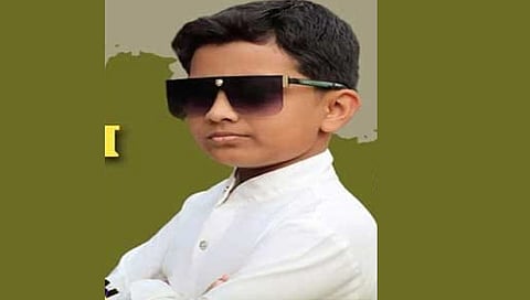 जळगाव : ट्रकच्या धडकेत शाळकरी विद्यार्थी ठार ; संतप्त जमावाकडून ट्रकवर दगडफेक