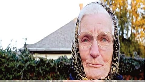 जीव वाचविण्यासाठी आजीबाईंचा सात तास पायी प्रवास