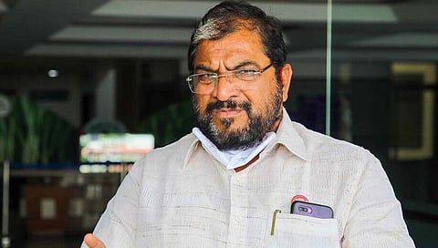 राजू शेट्टी म्हणतात तर देवेंद्र भुयार यांना पुन्हा संघटनेत घेणार