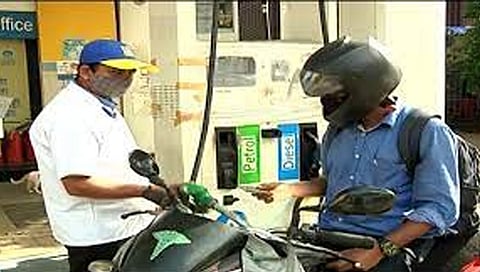 नाशिक : तर आत्महत्येस प्रवृत्त केल्याप्रकरणी पेट्रोल पंपचालकांवर दाखल होणार गुन्हा