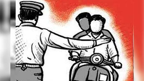 सावधान..! विनापरवाना वाहन चालविल्यास 10 हजार दंड