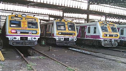 गणेशोत्सवात शेवटच्या लोकलनंतर विशेष लोकलची व्यवस्था करावी : जयंत पाटील