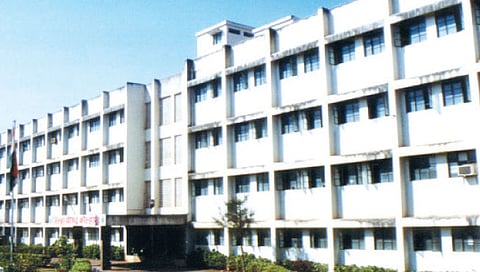 कोल्हापूर : जि. प.च्या पत्राला वाटाण्याच्या अक्षता