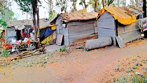 रेल्वे हद्दीत अतिक्रमणे