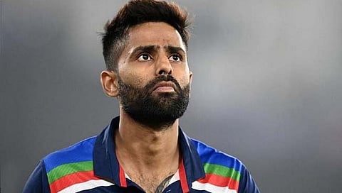 Suryakumar Yadav : सूर्यकुमार यादवला कधी संधी मिळणार? संपूर्ण विश्वचषक बसून घालवणार?