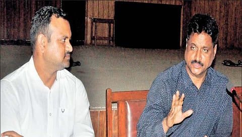 बेळगाव : मनपा जागा विकणार; 6 लाखांचा शिलकी अर्थसंकल्प जिल्हाधिकार्यांनी केला सादर