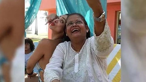 Malaika Arora : मलायकाने वाढदिवसानिमित्त आईला दिल्या शुभेच्छा