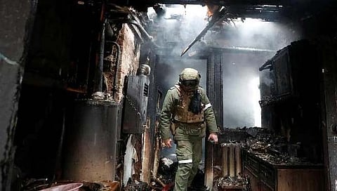 Russia-Ukraine War Live : खार्किवमध्ये हॉस्पिटलवर हल्ला, रशियाने कीव्हमध्ये कमांडो पथक उतरवले