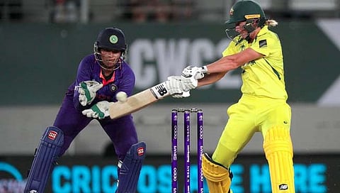 IND vs AUS : ऑस्ट्रेलियाची उपांत्यफेरीत धडक, टीम इंडियावर ६ विकेट राखून दणदणीत विजय