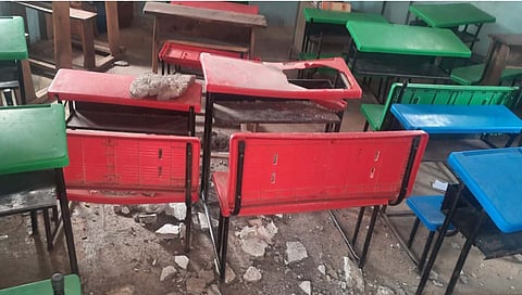 सांगली : सोरडी येथे शाळेच्या छताचे प्लॅस्टर कोसळले ; विद्यार्थी जखमी