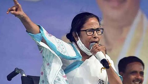 Mamata Banerjee : आधुनिक बंगालमध्ये एवढा रानटीपणा कोठून आला, ममतांचा संतप्त सवाल