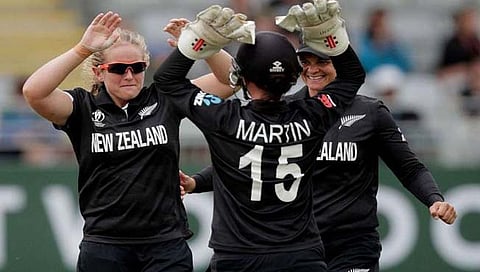 NZ vs PAK : न्यूझीलंडची पाकवर ७१ धावांनी मात