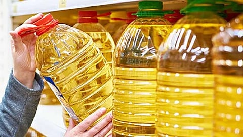 युद्ध युक्रेनमध्ये पण फोडणी महागली भारतात; खाद्यतेलांच्या किमतीत वाढ