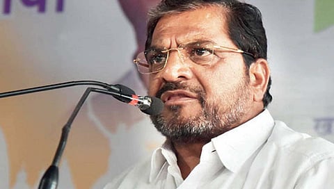 राज ठाकरे शेतकऱ्यांच्या प्रश्नांवर रान का उठवत नाहीत? : राजू शेट्टींचा सवाल