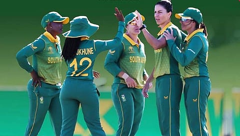 #CWC22 : द. आफ्रिकेची सेमीफायनलमध्ये धडक, भारताच्या अडचणीत वाढ!