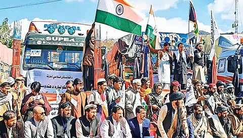 पाकिस्तानने सडलेला गहू दिल्याने तालिबानचा तीळपापड; भारताचे केले कौतुक !