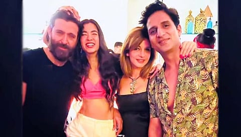 ऋतिक त्याच्या गर्लफ्रेंडसोबत अन् बायको तिच्या बॉयफ्रेंडसोबत ! गोव्याच्या पार्टीत चौघांची धमाल