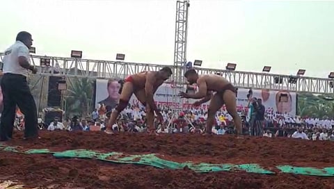 कोल्हापूर : गंगावेश तालमीच्या पैलवानांमध्ये महाराष्ट्र केसरीसाठी लढाई