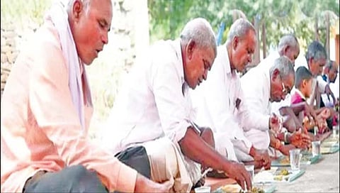 हनुमान जयंती : गावजेवणाची परंपरा अखंडितपणे सुरू