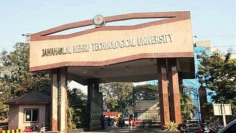 ‘मांसाहार’वरून JNU मध्ये हाणामारी, विद्यार्थी संघटनांमधील वाद उफाळला