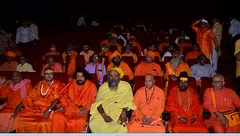 ‘द काश्मिर फाईल्स’ चा साधु-महंतांसाठी खास शो