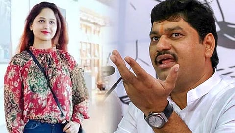 धनंजय मुंडेंकडे १० कोटींची खंडणी मागणाऱ्या रेणू शर्माला अटक