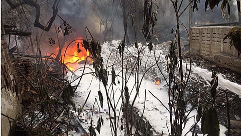 नवी मुंबई : तेल माफियांनी फोडली बीपीसीएलची इंधन लाईन, आगीचा भडका