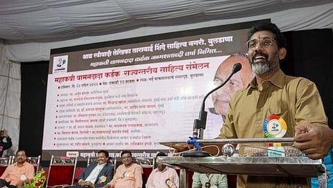 नागराज मंजूळे : पुतळ्यांपेक्षा स्मारक म्हणून लायब्ररी महत्वाची