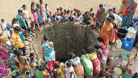 शहापूर : डोळ्यासमोर पाणी असूनही घागर रिकामीच; ‘थ्री फेज’ वीज नसल्याने पाणी योजना धुळीत