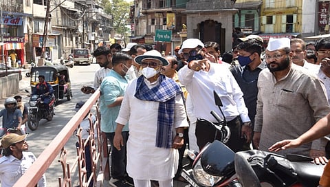 रामकुंडात स्वच्छ पाणी गेल्याशिवाय नाशिक स्मार्ट होणार नाही(Photo)
