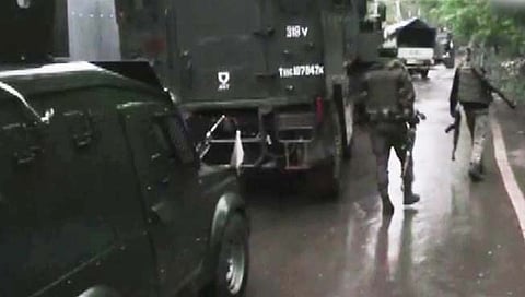 जम्मू- काश्मीरमध्ये चकमकीत ‘लश्कर’च्या कमांडरचा खात्मा