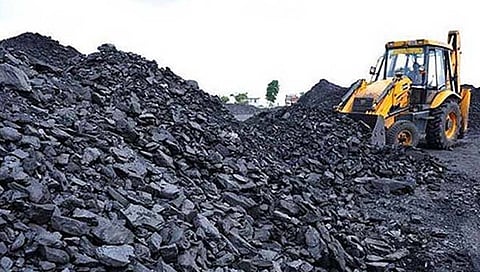 सीआयएल : चिंता नको ! देशात कोळसा मुबलक, केंद्रीय खाण मंत्र्यांची घोषणा