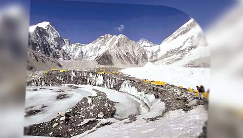 हिमालयातील अनेक ग्लेशियर वितळण्याचा धोका