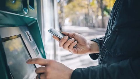 आता एटीएममधून कार्डशिवाय पैसे काढता येणार!