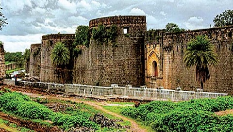 छत्रपती संभाजी महाराज पुण्यतिथी विशेष : नगरच्या किल्ल्यात कैद होत्या येसूबाई